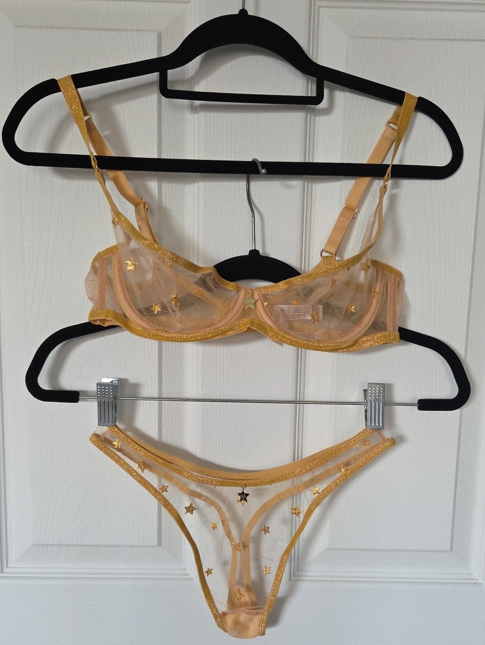 AGENT PROVOCATEUR Zadi 34D Bra and Zadi Size 2 Thong